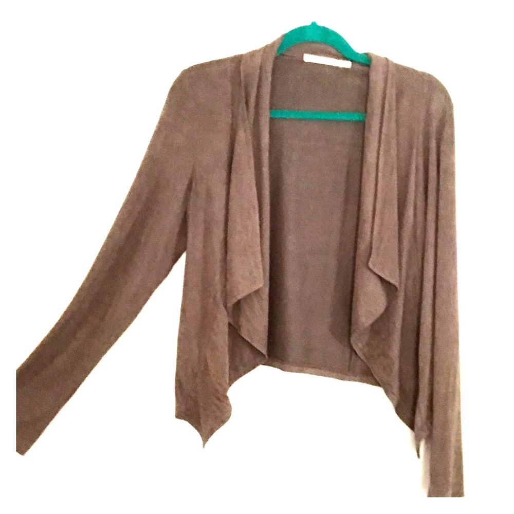 Tilly’s Suede Long Sleeve Short Wrap